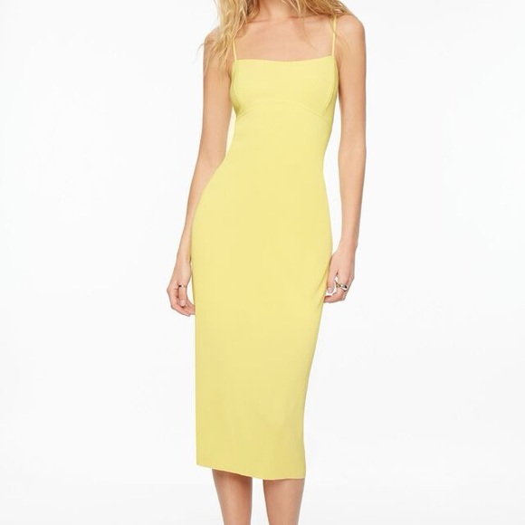 Long formal yellow dress - Picture 2 of 5